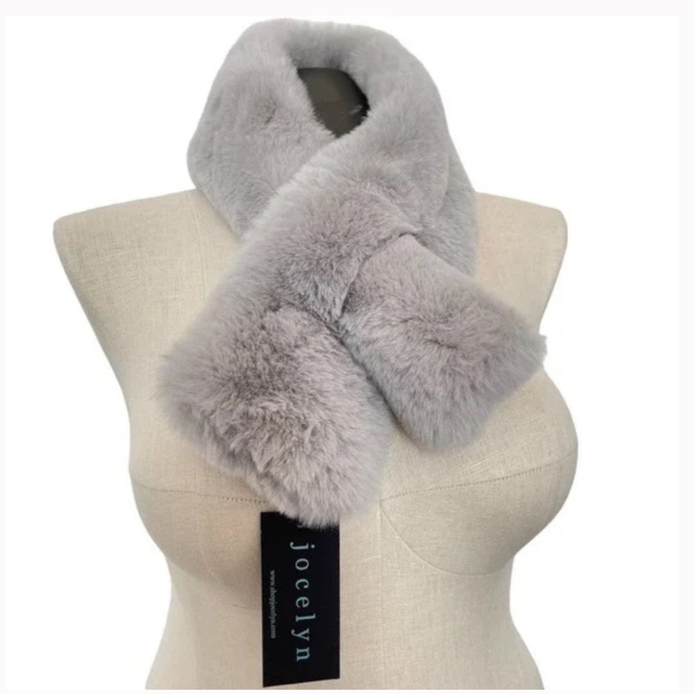 JOCELYN FAUX FUR PULL THROUGH SCARF - LIGHT GRAY